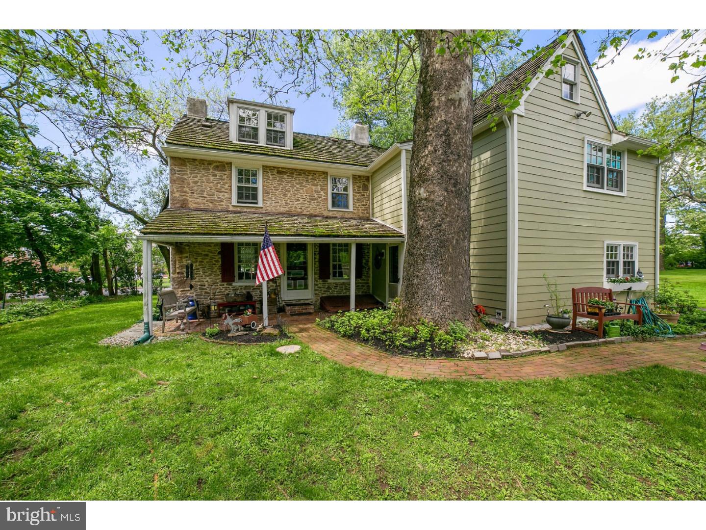 180 Jacksonville Road Ivyland, PA 18974 - Photo 3 of 25 Exterior Side