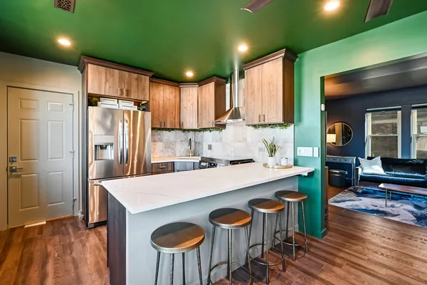 $235,000 | 75 East Harris Avenue, Unit 3C, La Grange, IL 60525