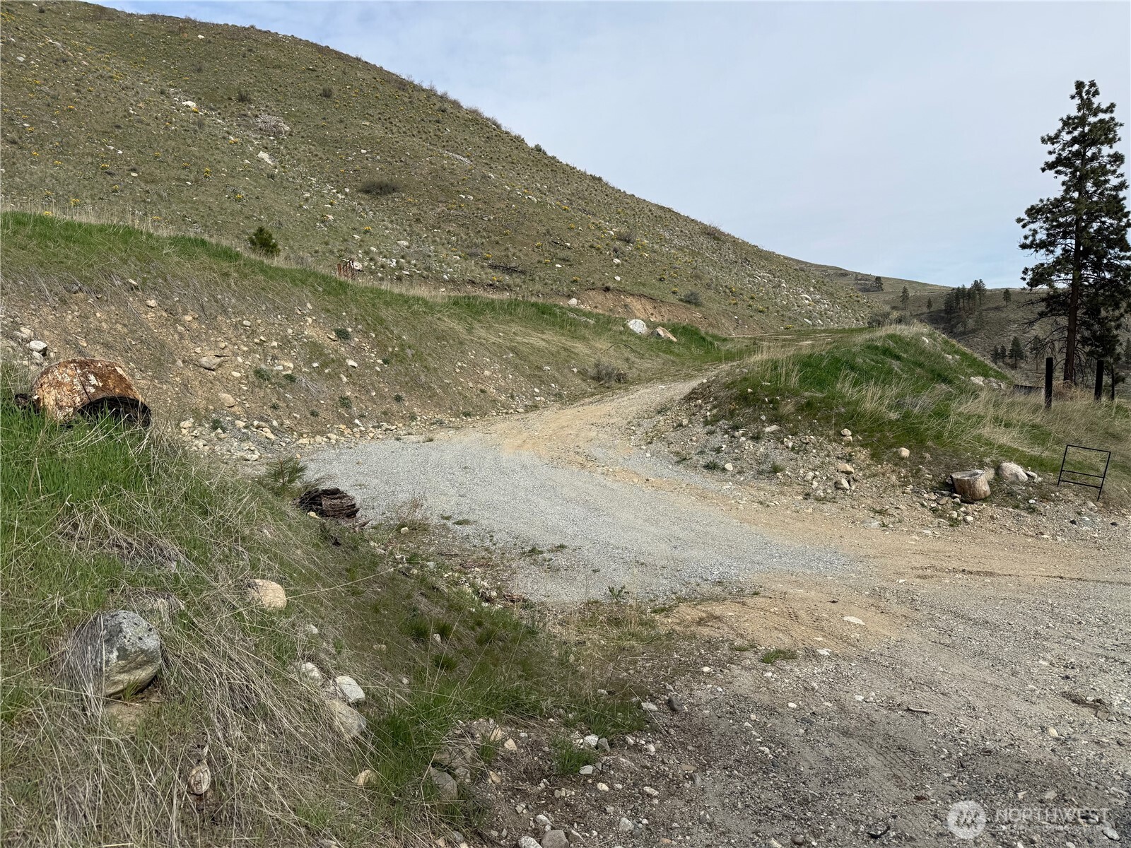 2830 Antoine Creek Road Chelan, WA 98816 - Photo 15 of 20