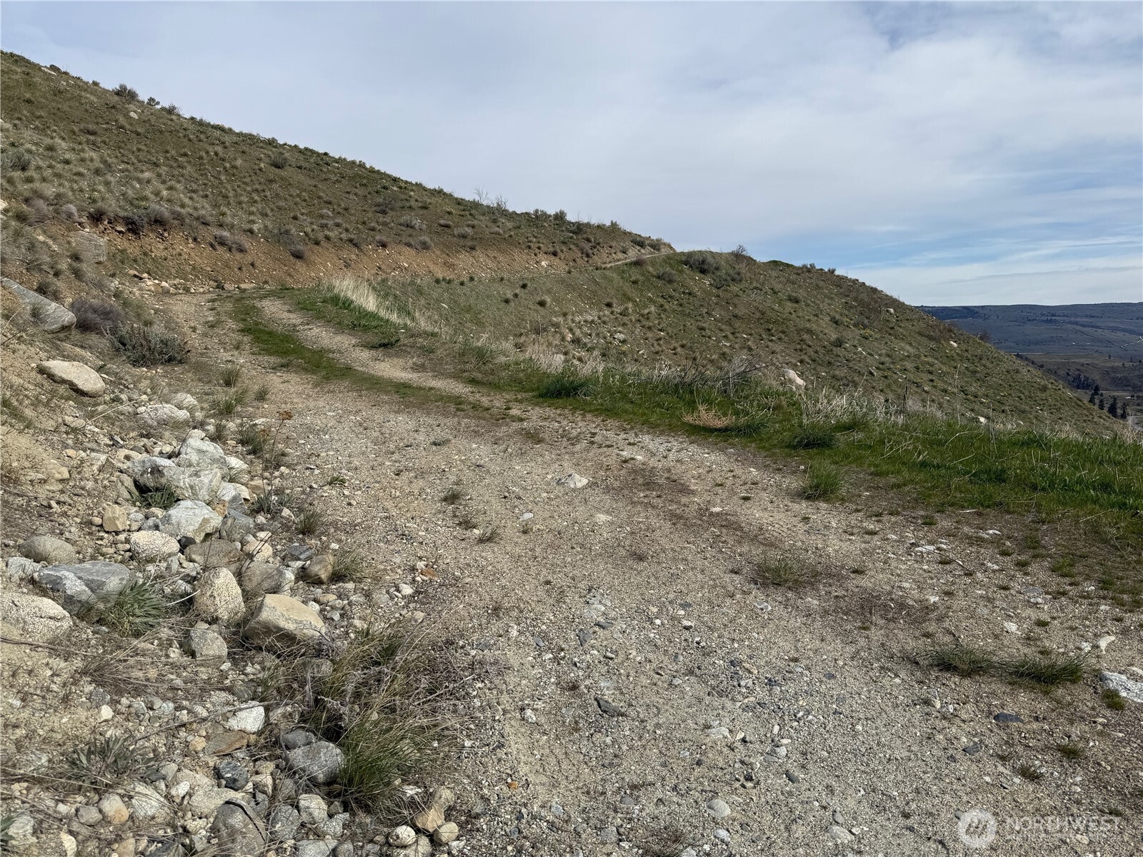 2830 Antoine Creek Road Chelan, WA 98816 - Photo 18 of 20