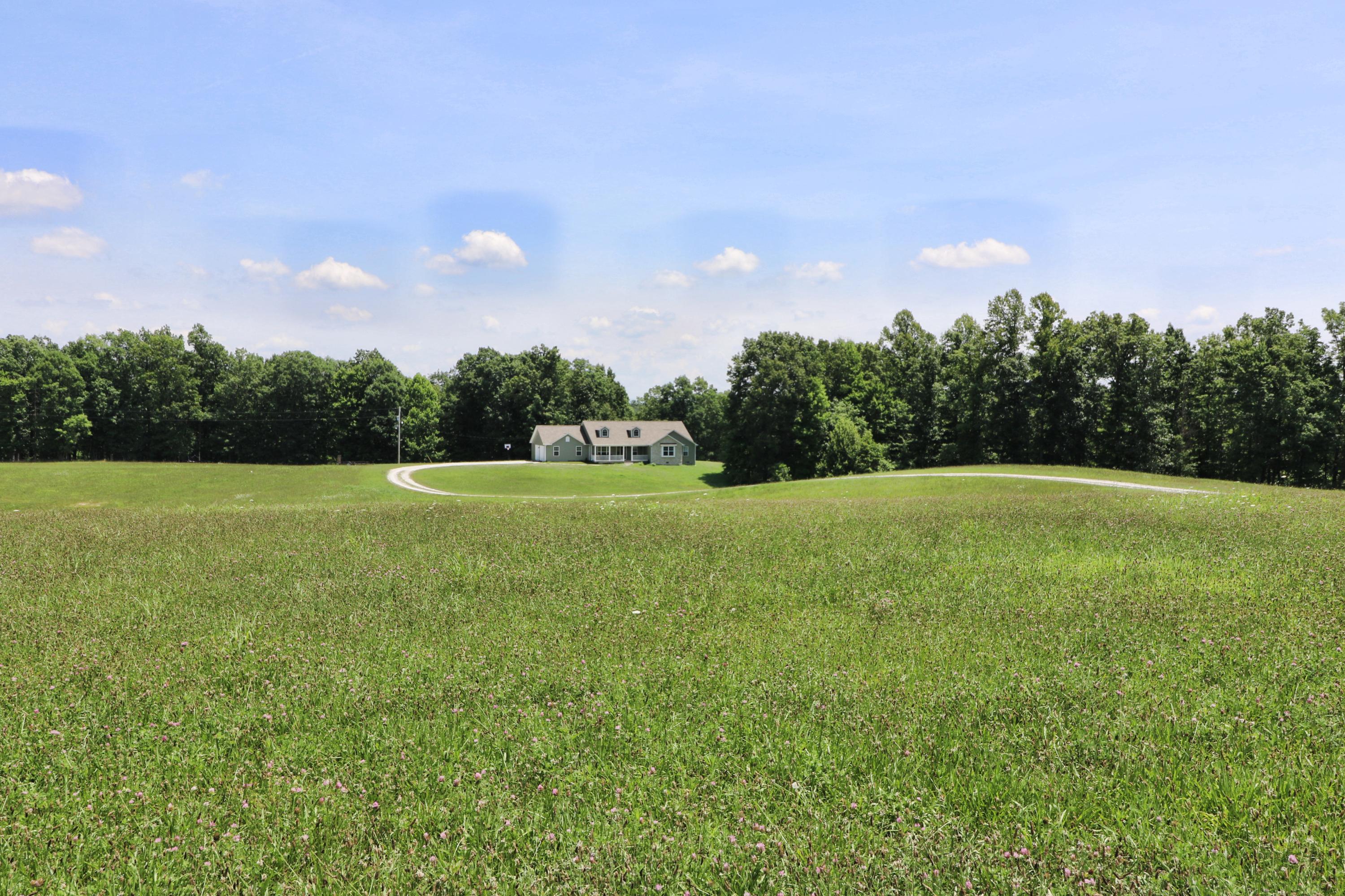 600 Dry Ridge Road Oneida, TN 37841 - Photo 2 of 26 094A6323