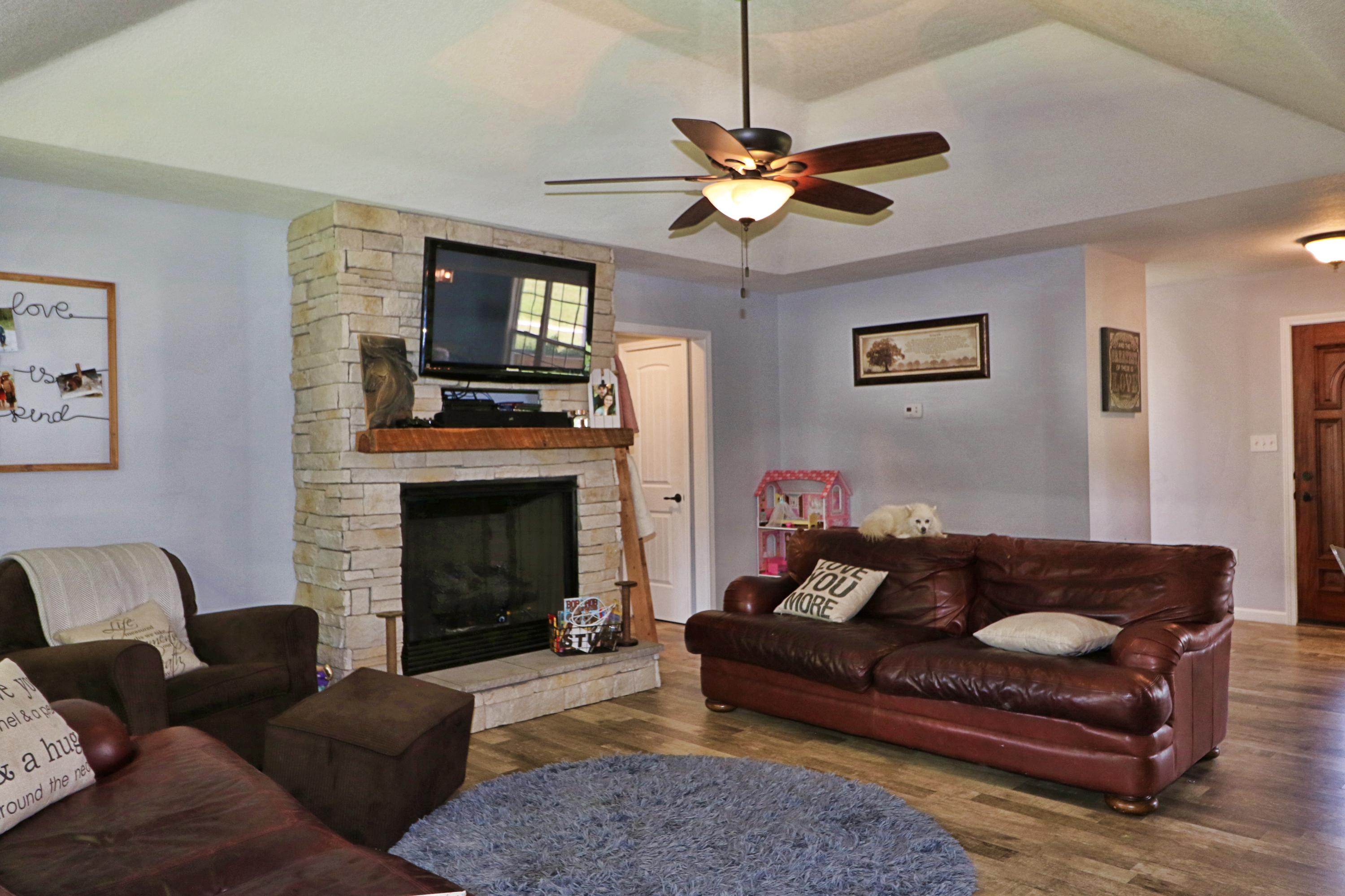 600 Dry Ridge Road Oneida, TN 37841 - Photo 11 of 26 094A6359