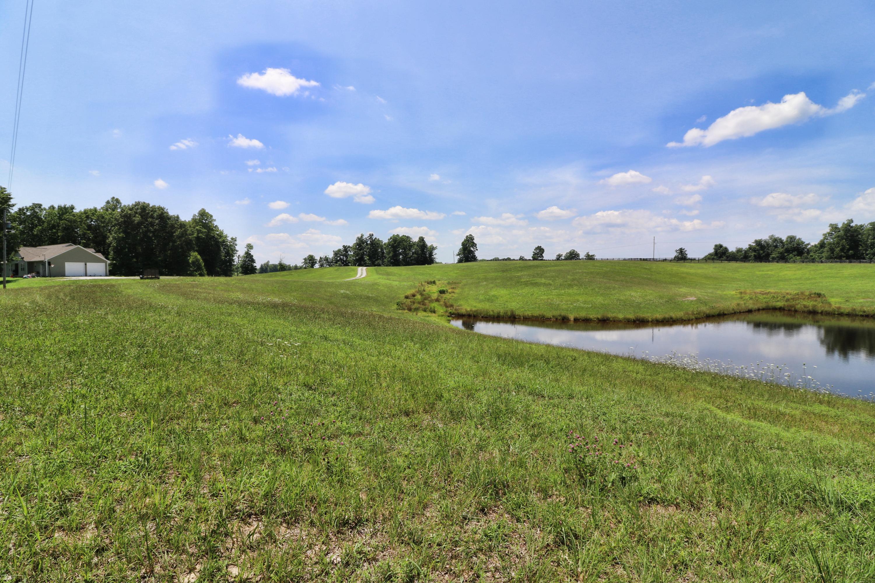 600 Dry Ridge Road Oneida, TN 37841 - Photo 22 of 26 094A6336