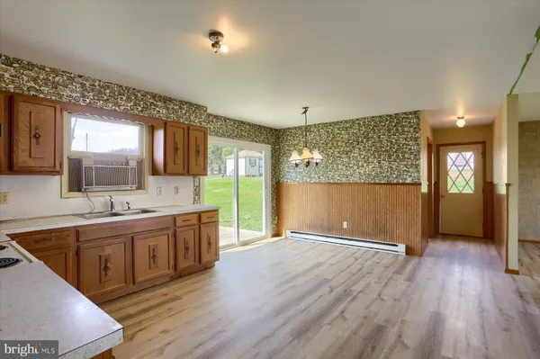 $199,900 | 77 Texs Park Drive, Thompsontown, PA 17094