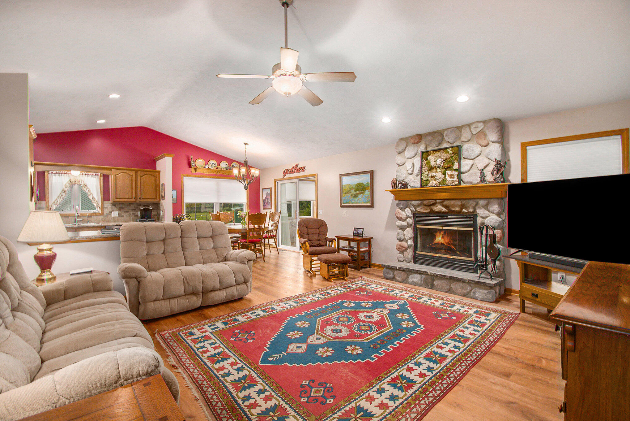 1701 South Stewart Road Charlotte, MI 48813 - Photo 4 of 43 005_ndp7308