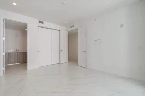 $3,788,500 | 495 East Royal Palm Road, Unit 402, Boca Raton, FL 33432