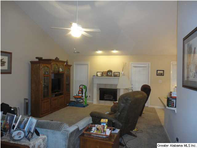 149 Pebble Drive Alabaster, AL 35007 - Photo 2 of 30