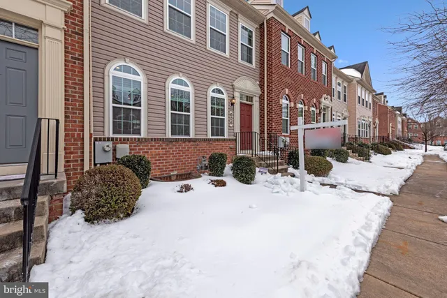 $460,000 | 606 Chance Place, Capitol Heights, MD 20743