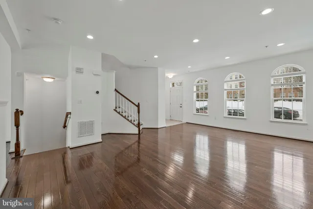 $460,000 | 606 Chance Place, Capitol Heights, MD 20743