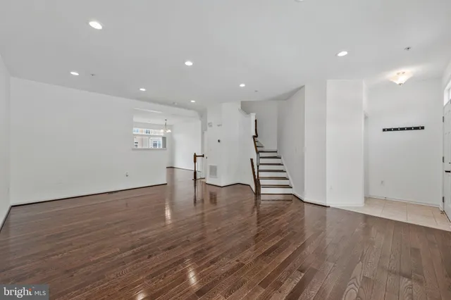 $460,000 | 606 Chance Place, Capitol Heights, MD 20743