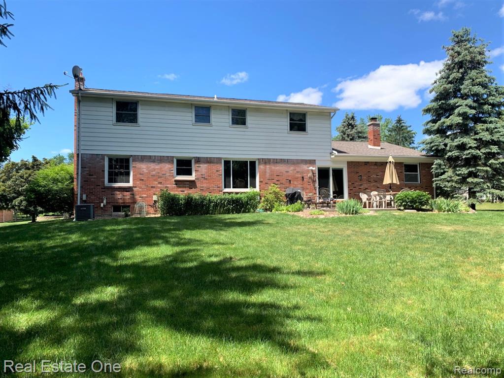 874 Bridgestone Drive Rochester Hills, MI 48309 - Photo 45 of 45