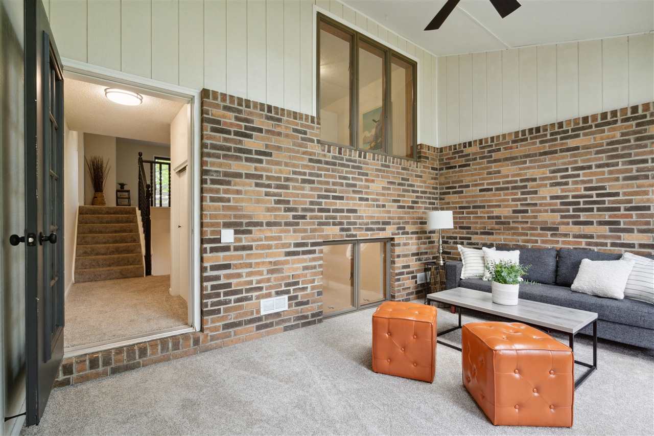 752 Prairie Ridge Road North Liberty, IA 52317 - Photo 2 of 29 Gallery Image 2
