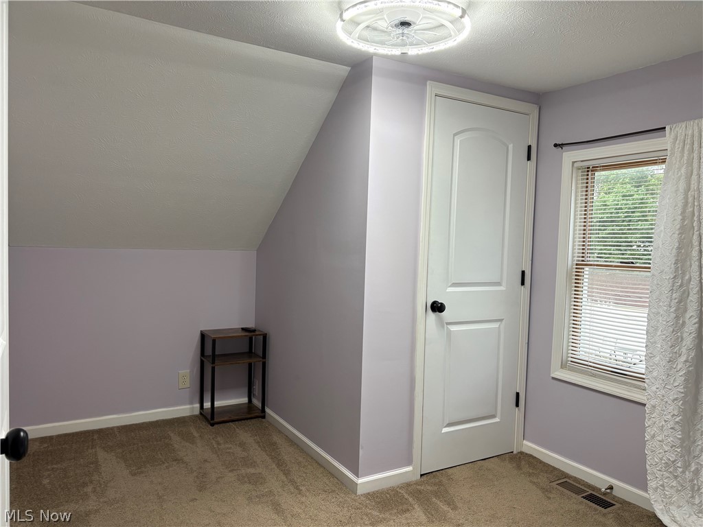 246 Hilliard Road Elyria, OH 44035 - Photo 28 of 50