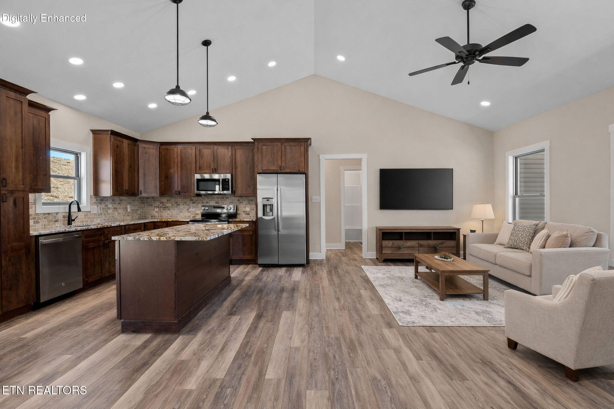 380 Hillvale Road Clinton, TN 37716 - Photo 15 of 28 25-web-or-mls-380 Hillvale--3