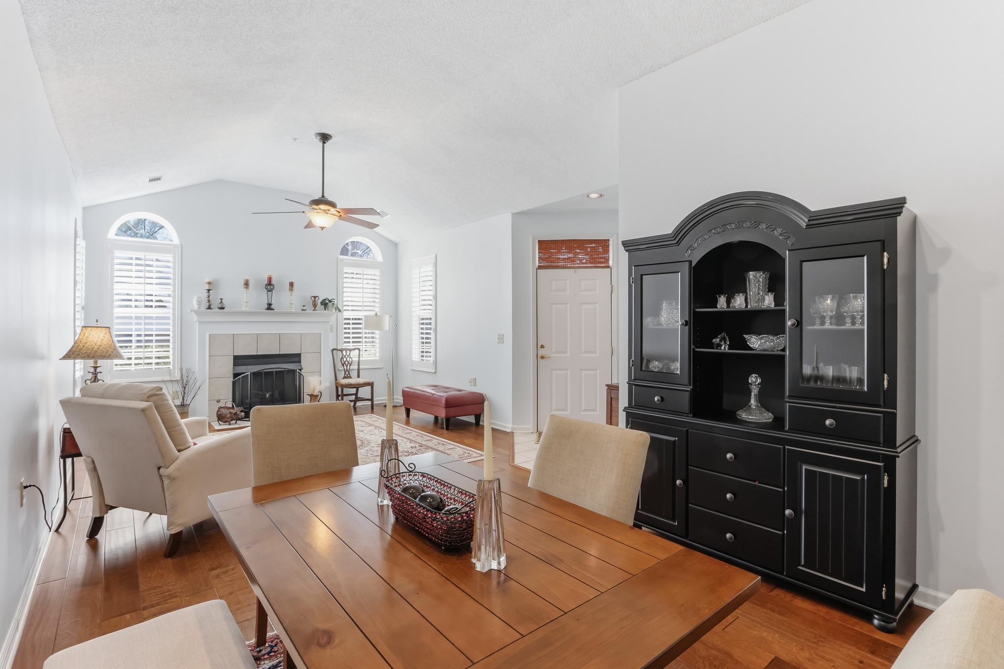 1075 Oak Timber Circle, Unit 69 Collierville, TN 38017 - Photo 18 of 35 a living room with furniture and a fireplace