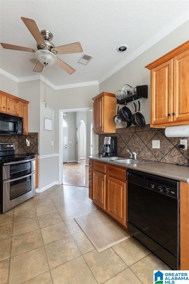 301 Cove Circle Pelham, AL 35124 - Photo 16 of 30