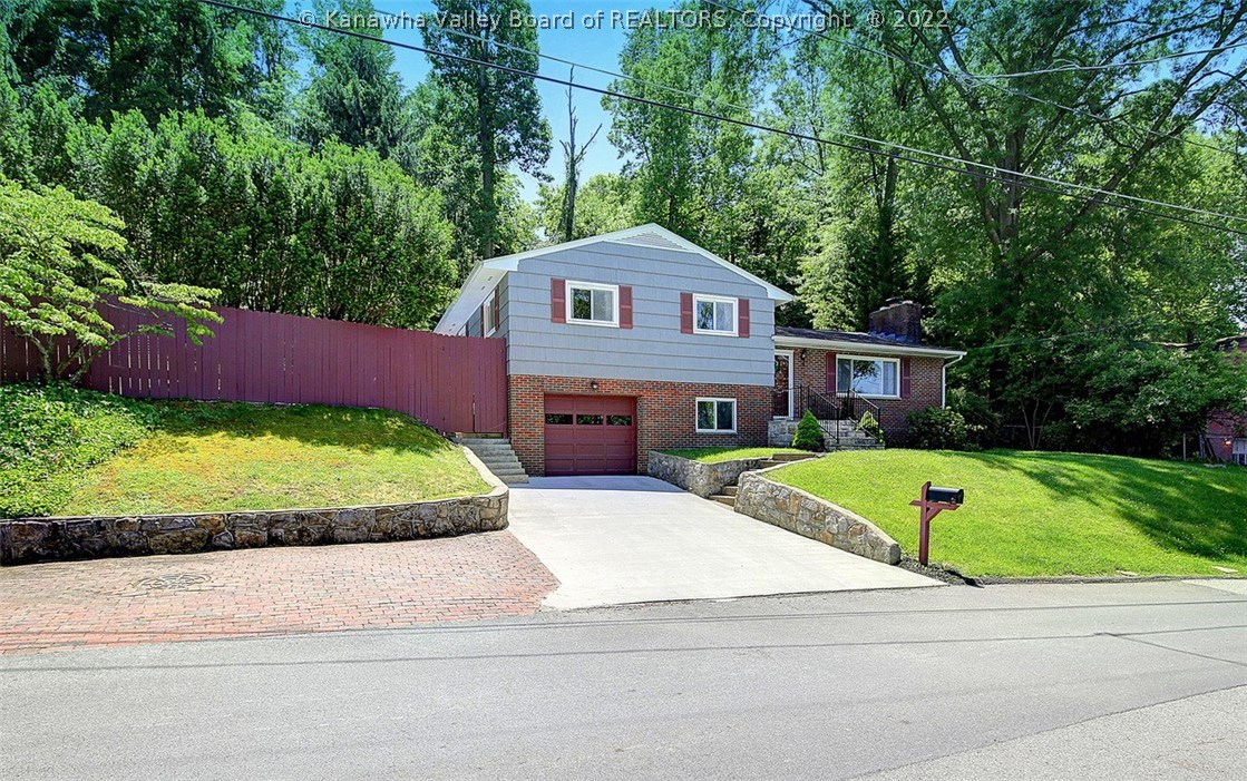 844 Sherwood Road Charleston, WV 25314 - Photo 1 of 38 Gallery Image 1