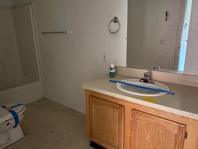 661 Keen Road Grants Pass, OR 97527 - Photo 20 of 28 431-433124 Guest Bathroom
