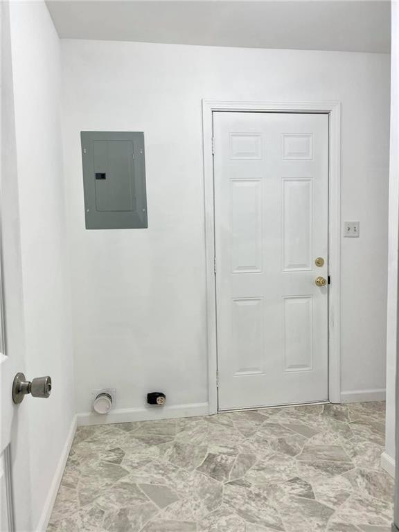 208 Coronado Road Indianapolis, IN 46234 - Photo 5 of 14