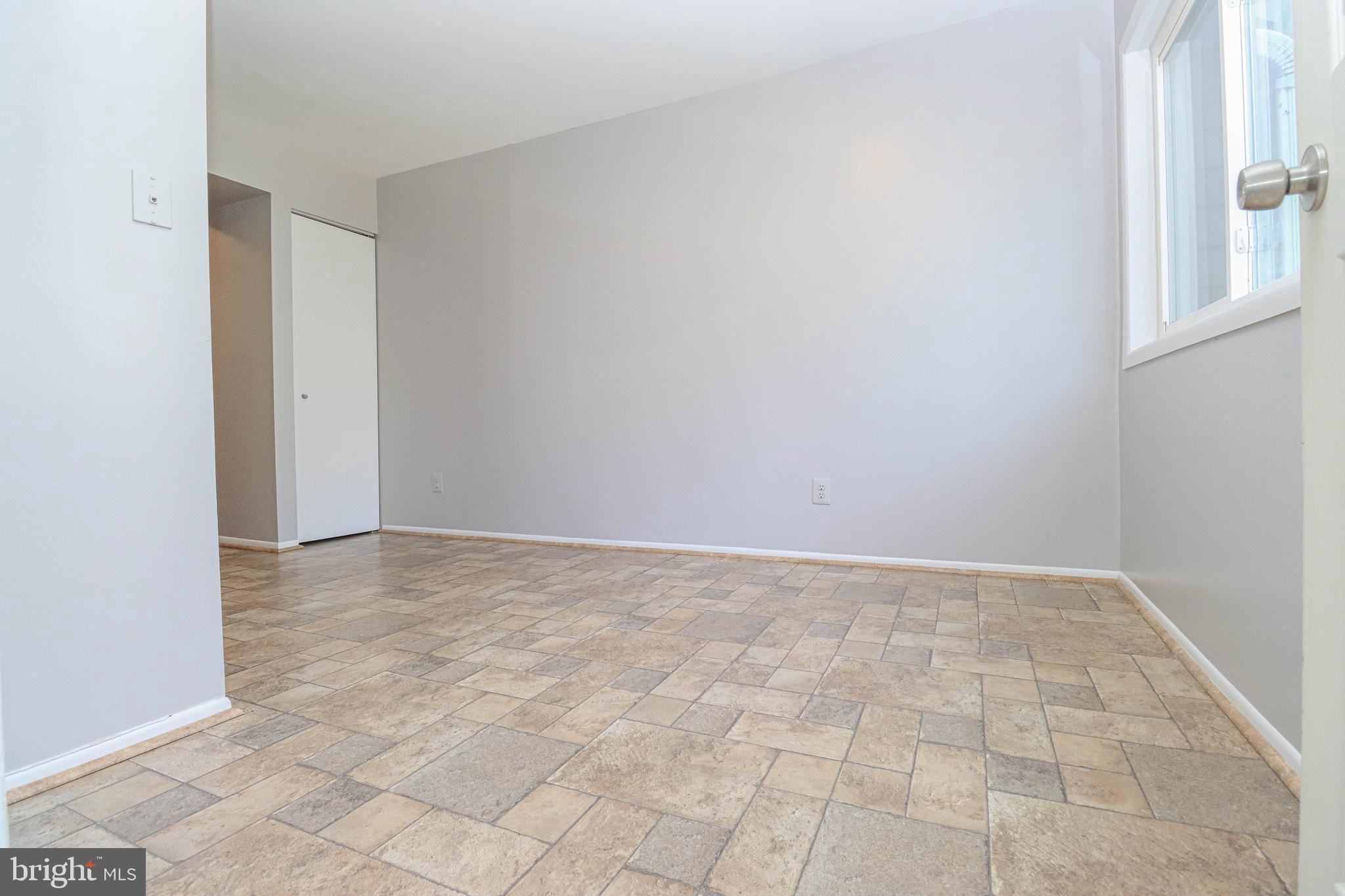 6909 Jones View Drive, Unit 3D Baltimore, MD 21209 - Photo 12 of 37