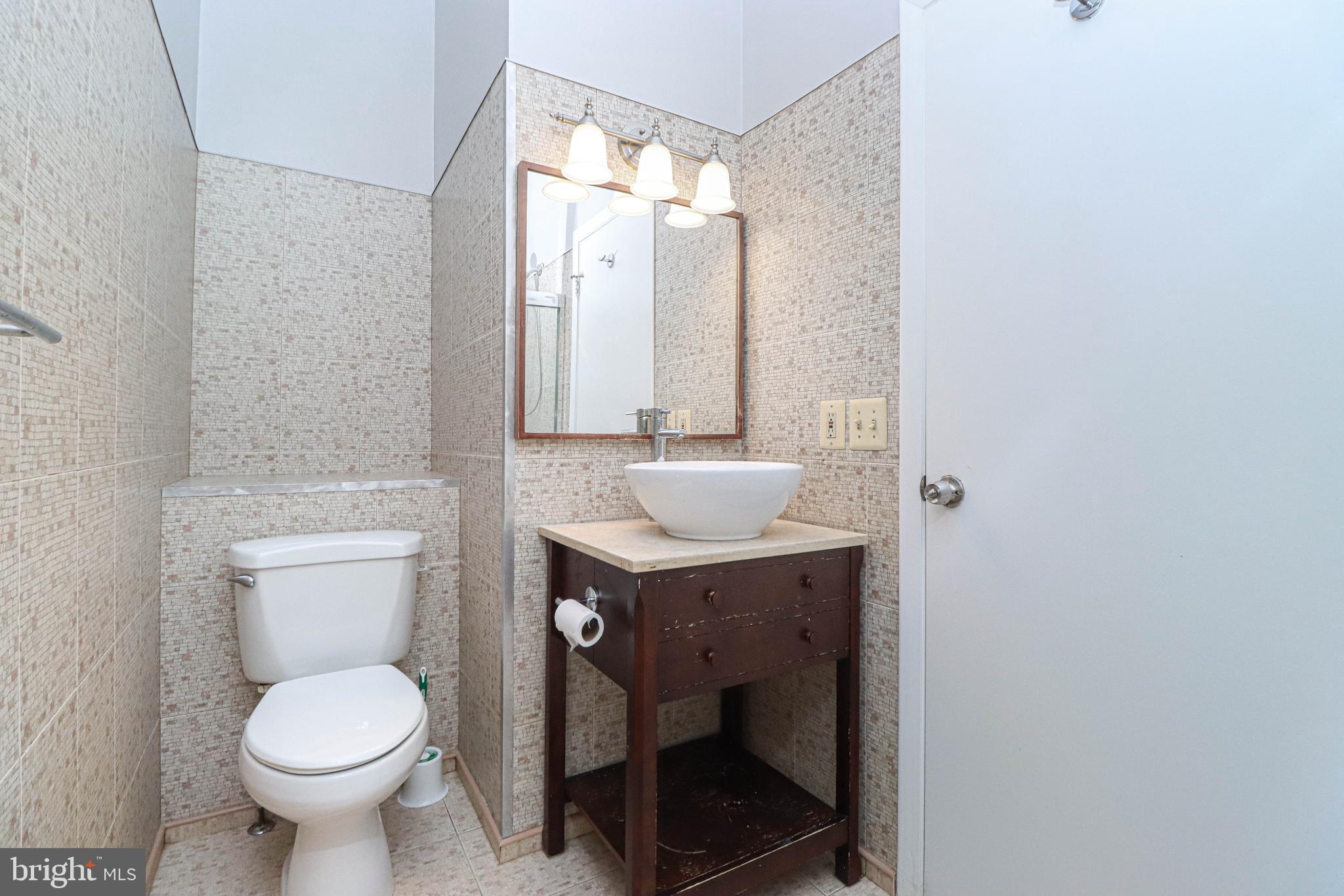 6909 Jones View Drive, Unit 3D Baltimore, MD 21209 - Photo 33 of 37