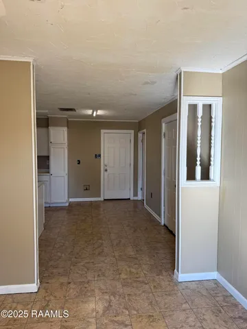 $1,000 | 2606 Brenda Drive, New Iberia, LA 70560