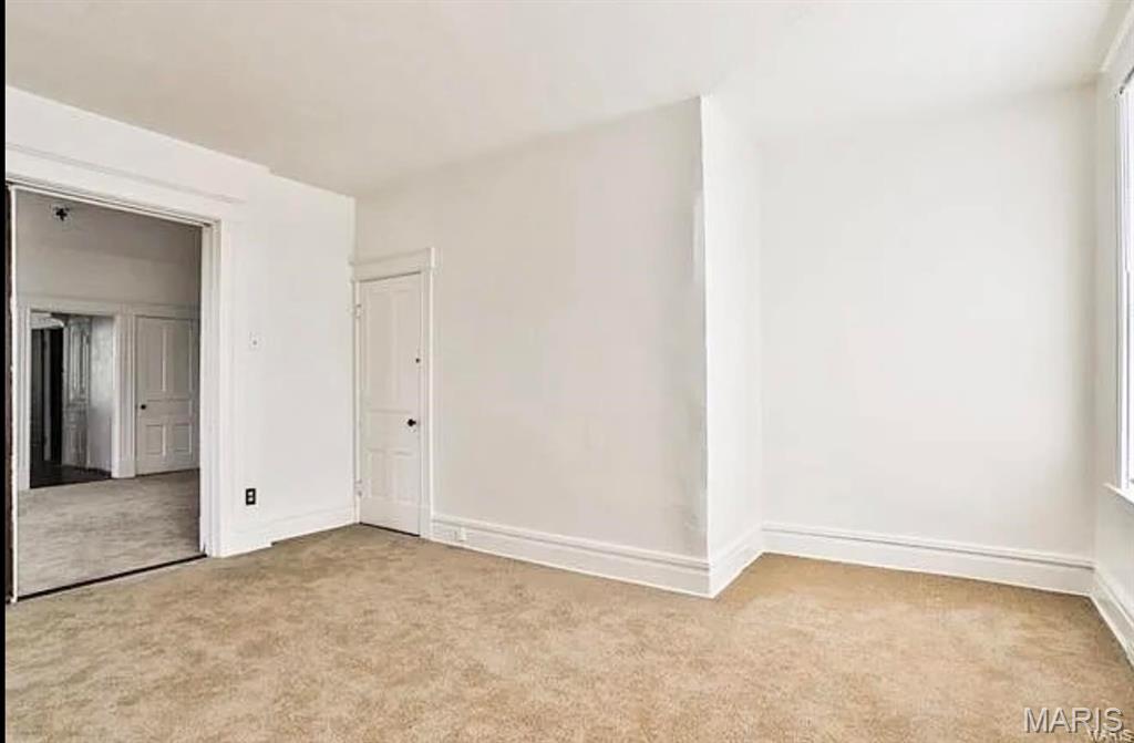 549 Bates Street St. Louis, MO 63111 - Photo 14 of 26