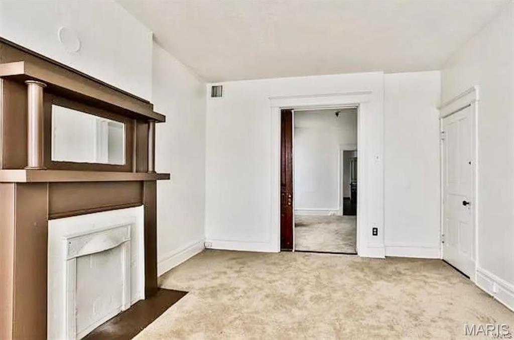 549 Bates Street St. Louis, MO 63111 - Photo 15 of 26