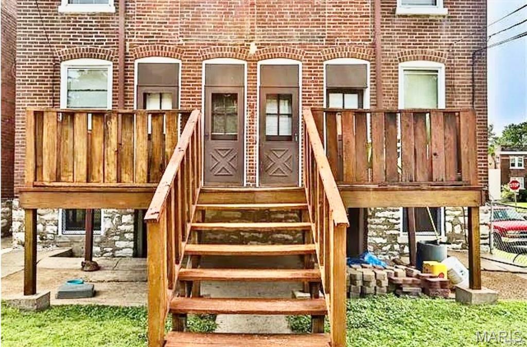 549 Bates Street St. Louis, MO 63111 - Photo 22 of 26