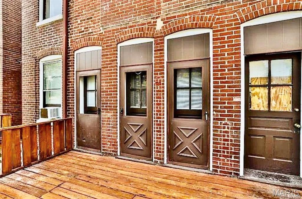 549 Bates Street St. Louis, MO 63111 - Photo 23 of 26