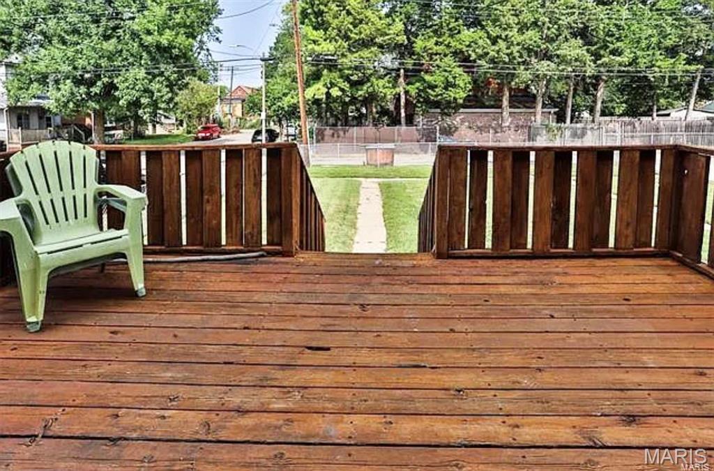 549 Bates Street St. Louis, MO 63111 - Photo 24 of 26