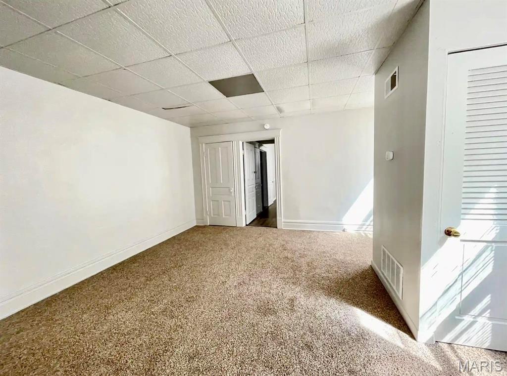 549 Bates Street St. Louis, MO 63111 - Photo 9 of 26