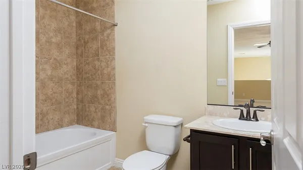 $2,100 | 7565 Norman Rockwell Lane, Unit 202, Las Vegas, NV 89143