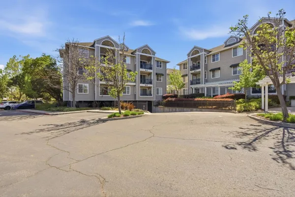 $595,000 | 1982 West Bayshore Road, Unit 310, East Palo Alto, CA 94303