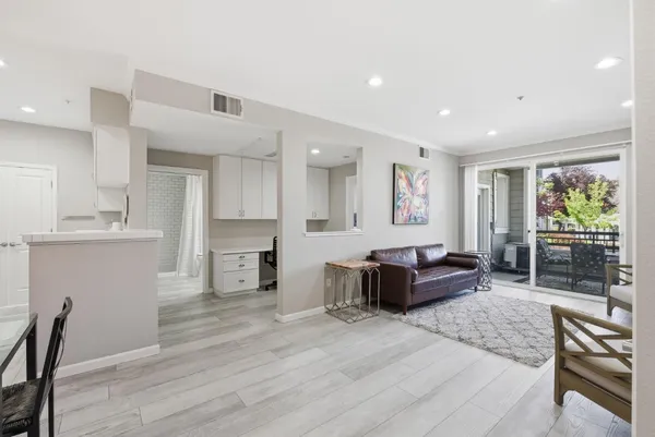 $595,000 | 1982 West Bayshore Road, Unit 310, East Palo Alto, CA 94303