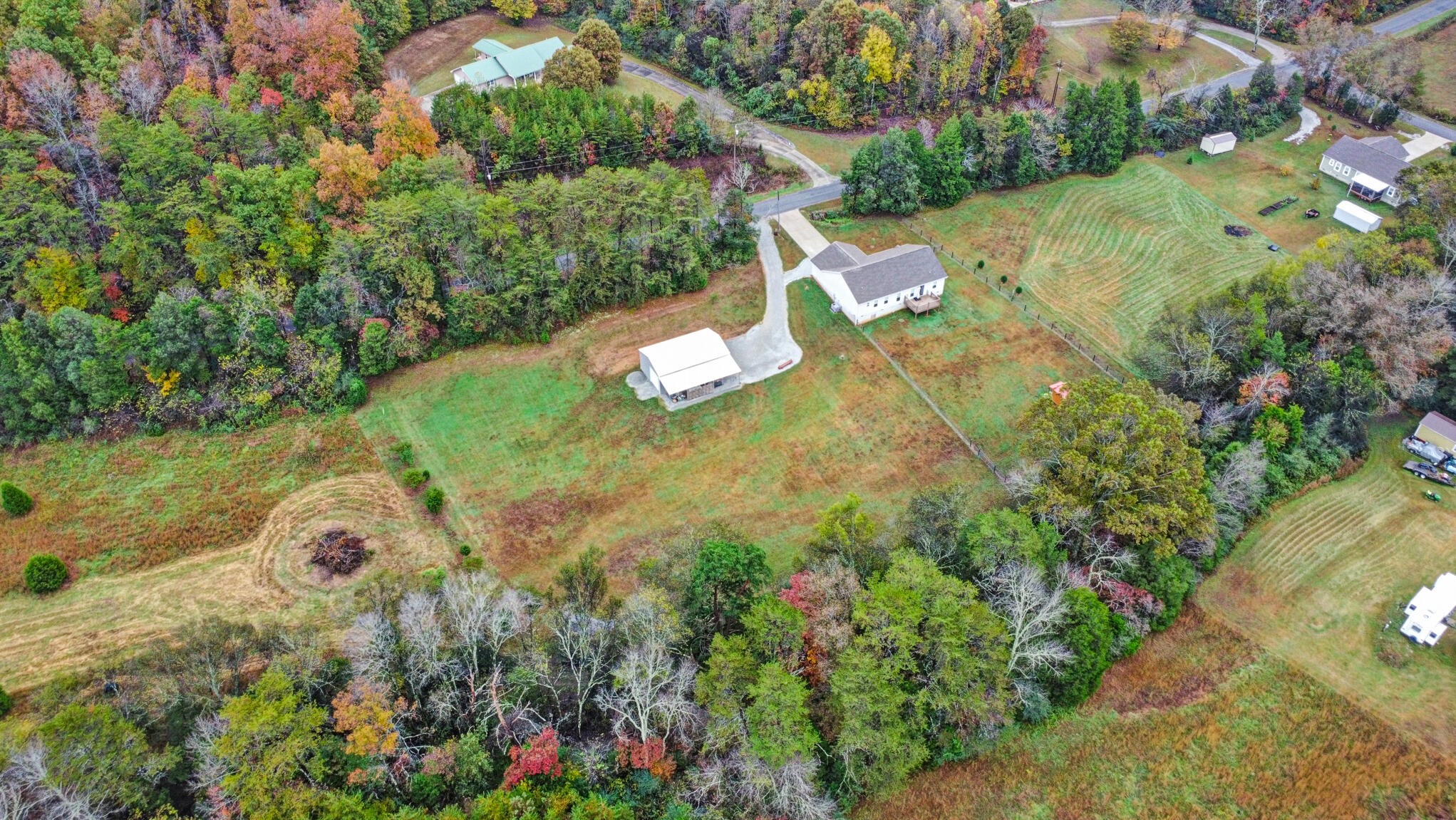 1095 Fugate Road Evensville, TN 37332 - Photo 31 of 50 a view of a garden with plants