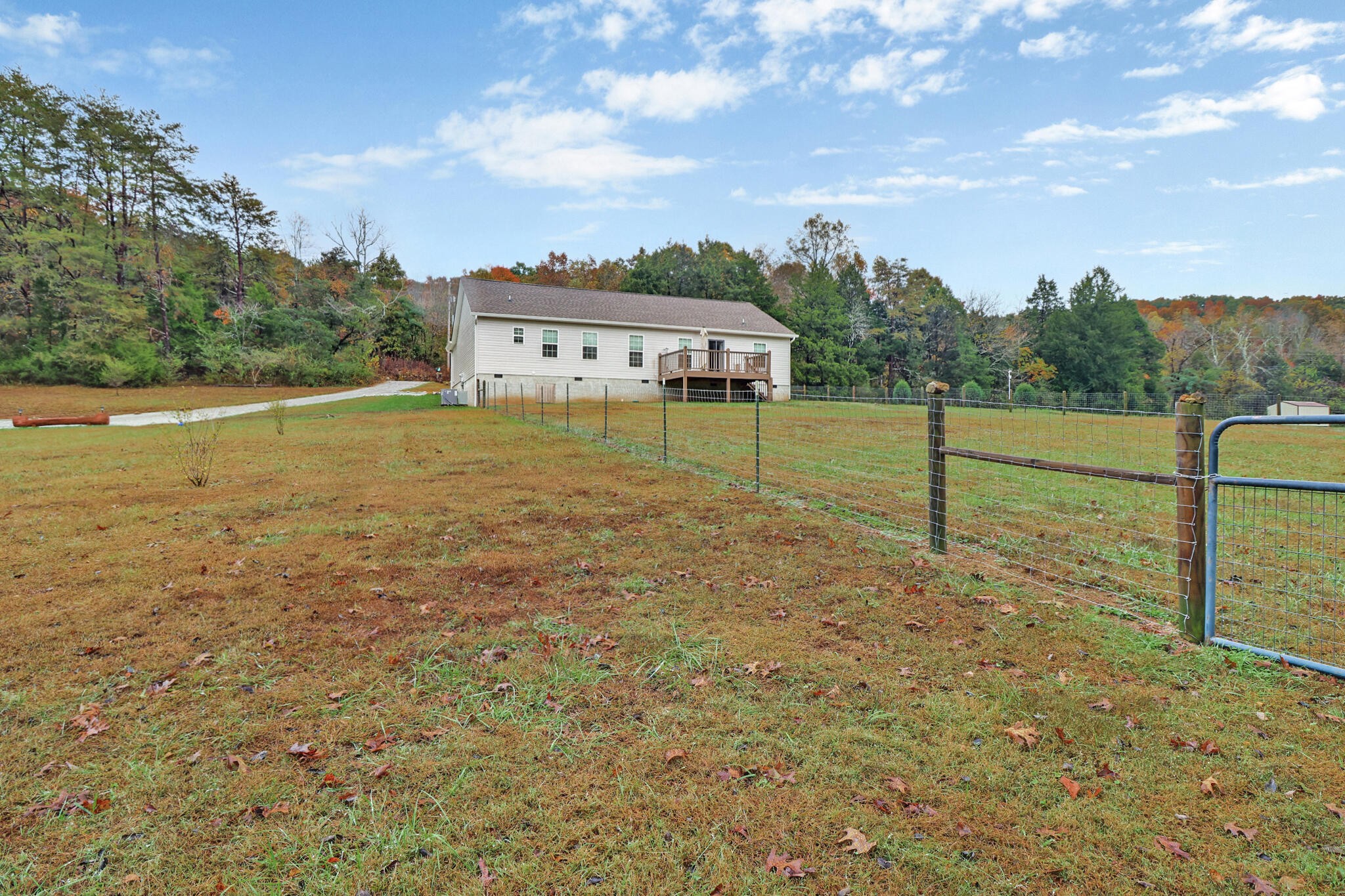 1095 Fugate Road Evensville, TN 37332 - Photo 43 of 50 a view of an outdoor space and yard