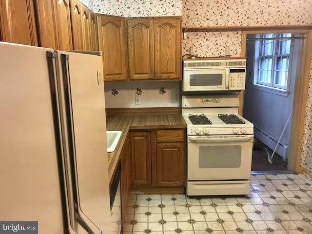 106 Ripka Street Philadelphia, PA 19127 - Photo 12 of 27