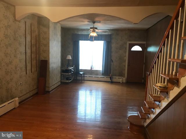 106 Ripka Street Philadelphia, PA 19127 - Photo 6 of 27