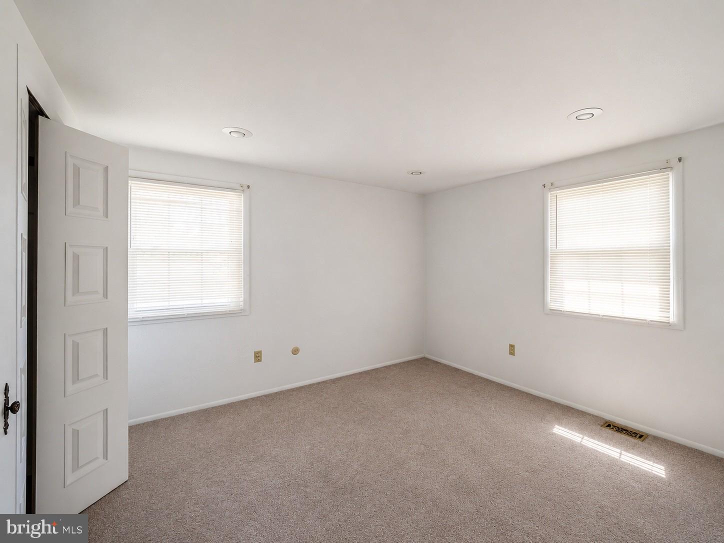 33 Timber Lane Willingboro, NJ 08046 - Photo 25 of 31 a view of an empty room with a window