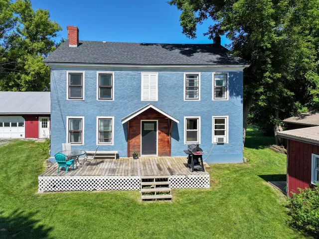 $389,000 | 118 3 Mile Bridge Road, Middlebury, VT 05753