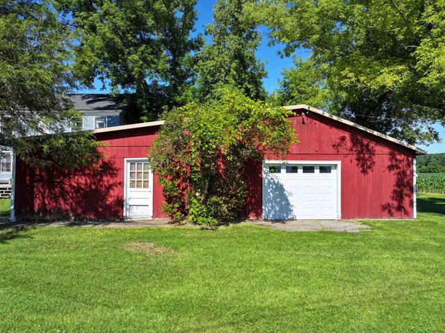 $389,000 | 118 3 Mile Bridge Road, Middlebury, VT 05753