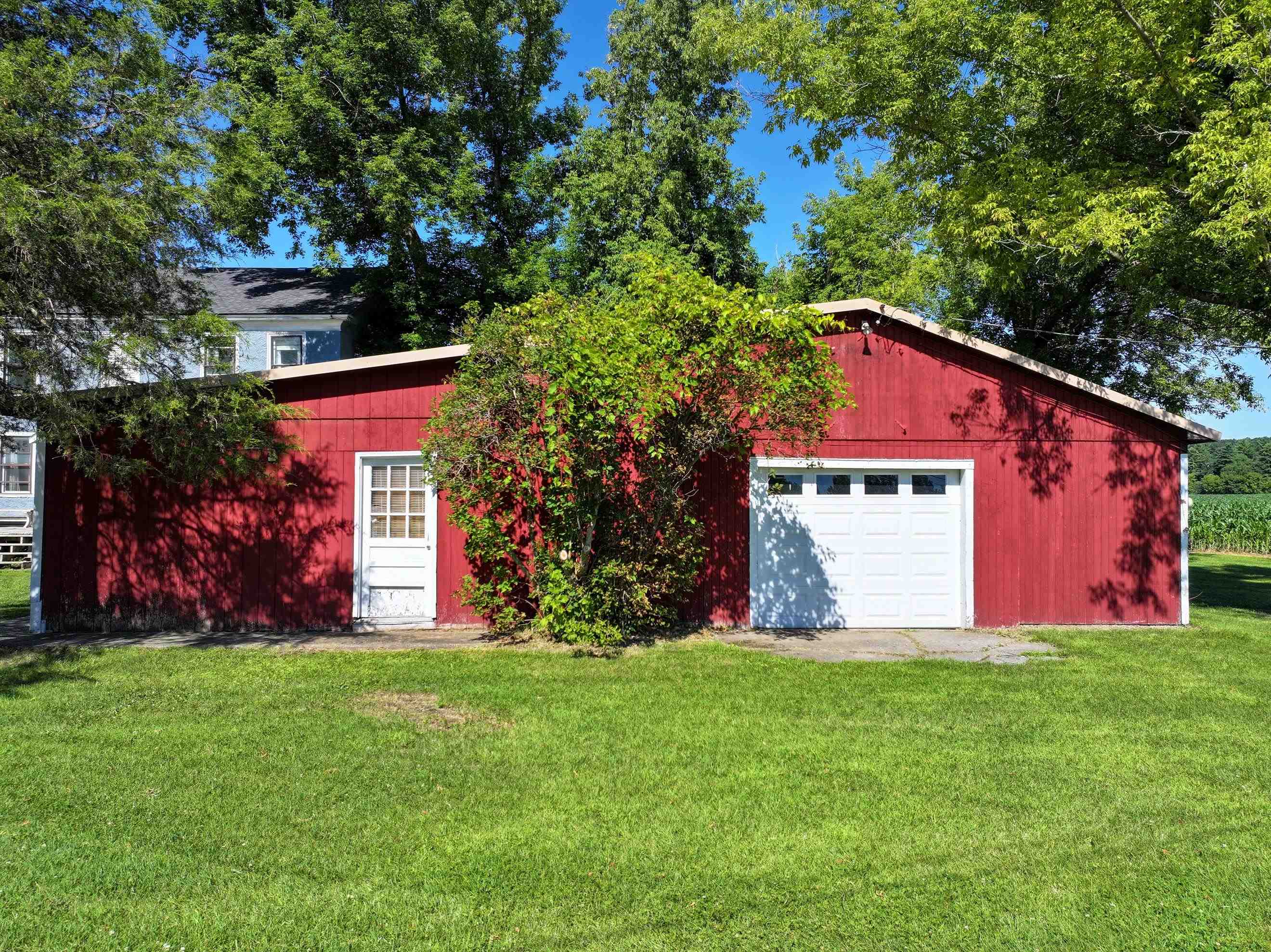 118 3 Mile Bridge Road Middlebury, VT 05753 - Photo 6 of 32
