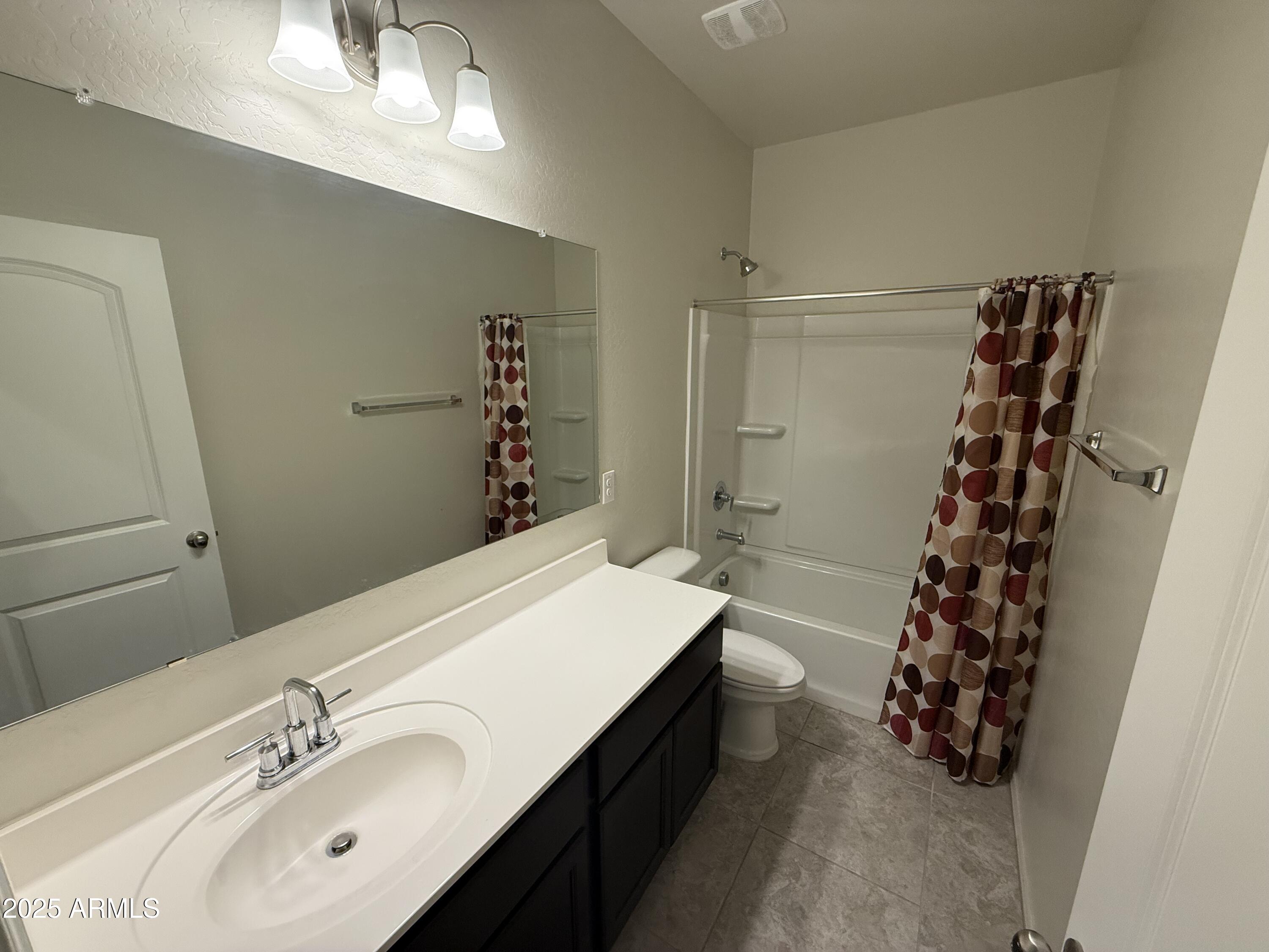 4729 East Chromium Road San Tan Valley, AZ 85143 - Photo 11 of 16 IMG_1994