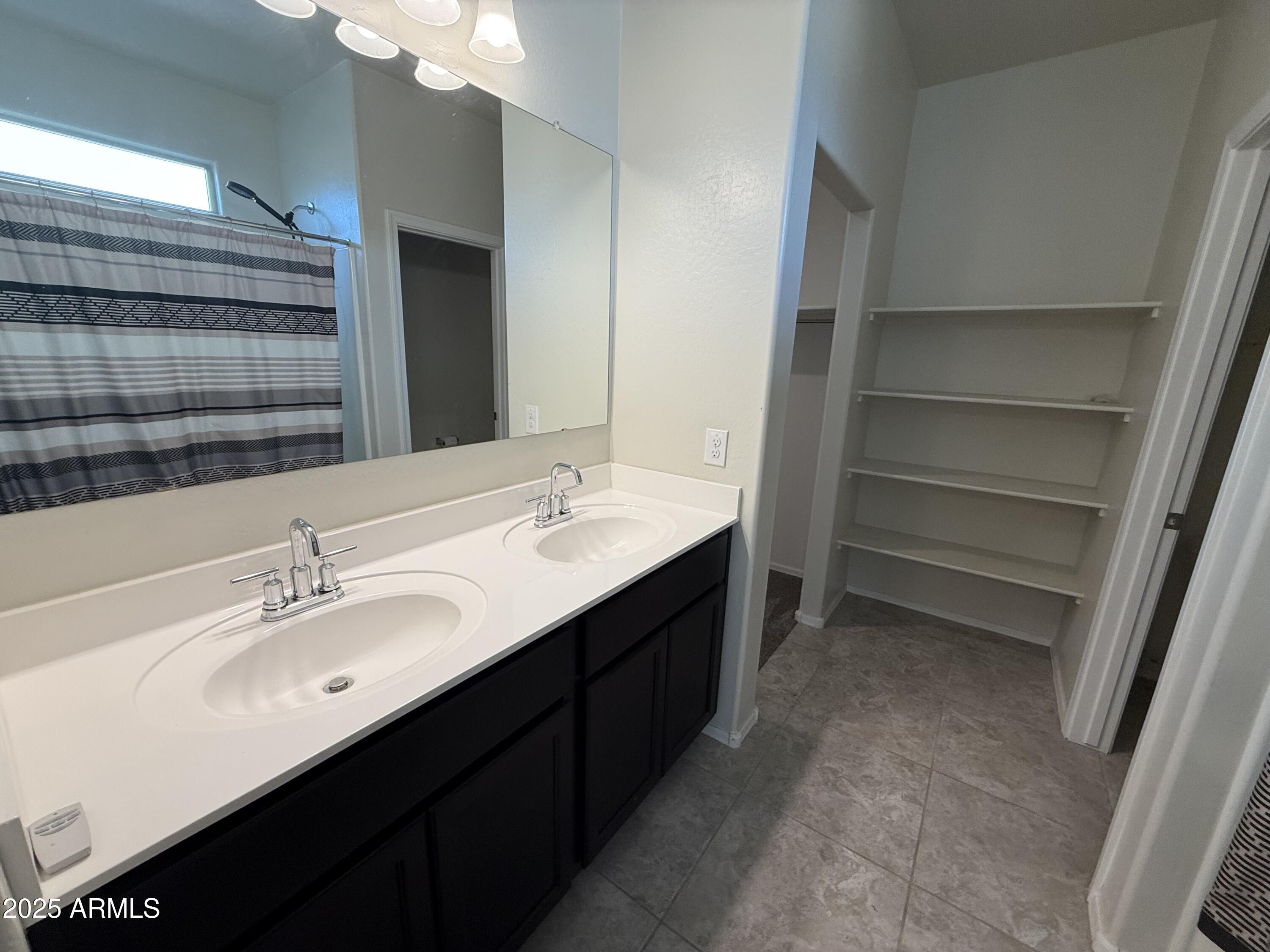 4729 East Chromium Road San Tan Valley, AZ 85143 - Photo 7 of 16 IMG_2012