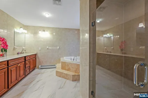 $1,350,000 | 627 Concord Street, New Milford, NJ 07646