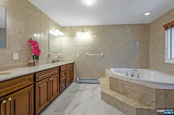 $1,350,000 | 627 Concord Street, New Milford, NJ 07646