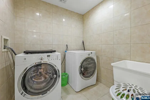 $1,350,000 | 627 Concord Street, New Milford, NJ 07646