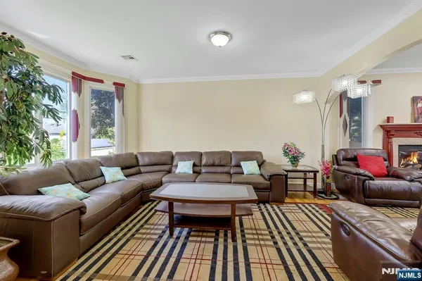 $1,350,000 | 627 Concord Street, New Milford, NJ 07646