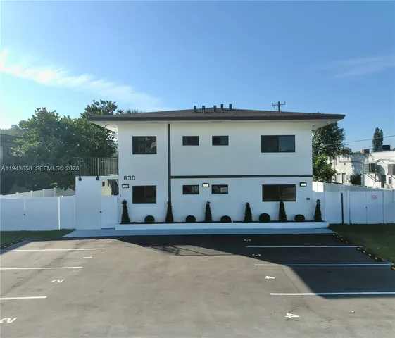 $2,649 | 630 Northeast 166th Street, Unit 2, Miami, FL 33162
